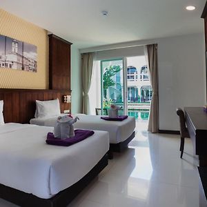 Pool Access Twin Room First Floor